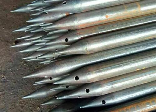 信丰隧道钢花管现货